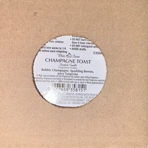 White Barn Champagne Toast Candle - Classic White